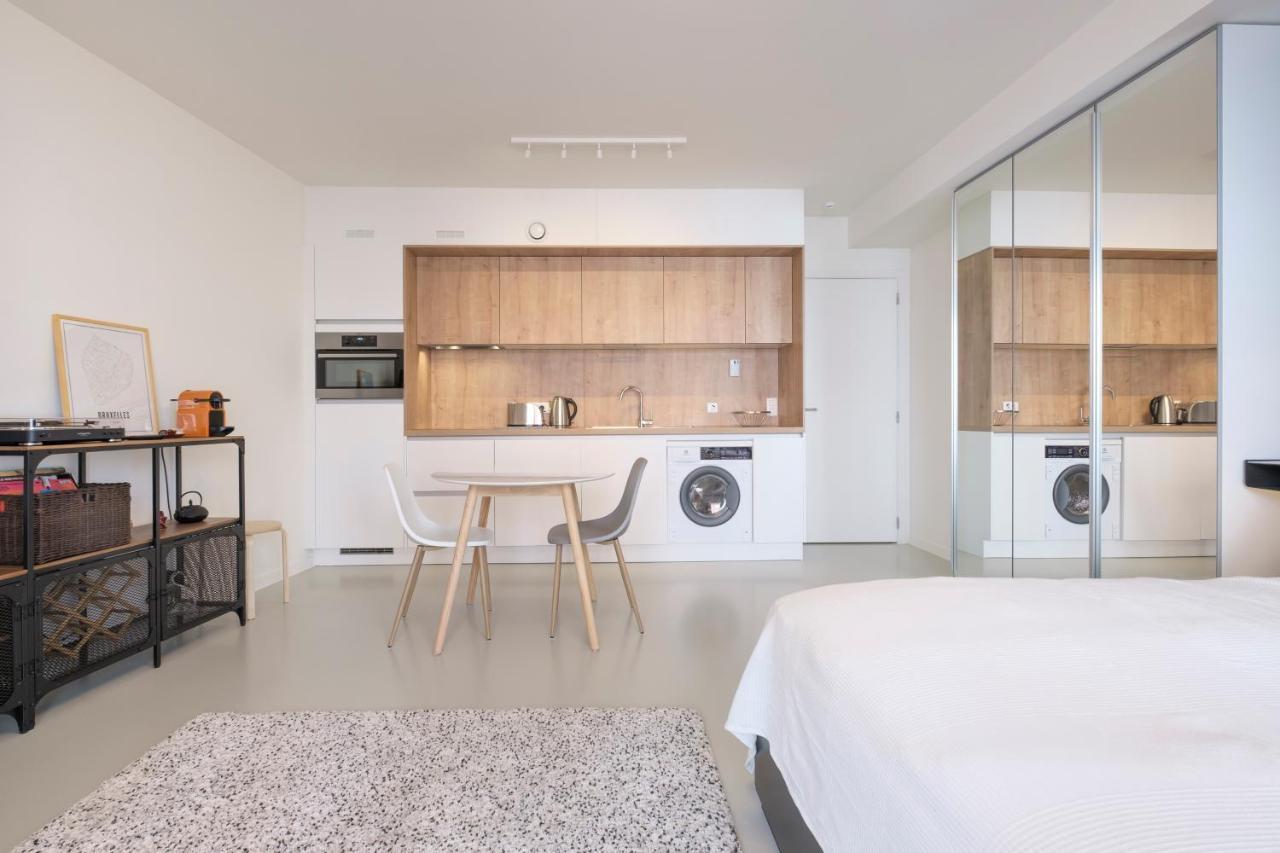 דירות בריסל Mini Loft With Terrace מראה חיצוני תמונה